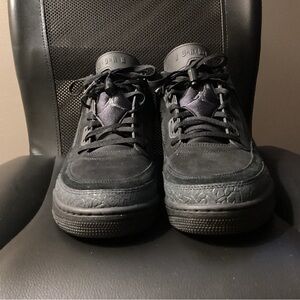 Jordan Black Sneakers